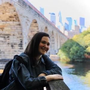 Meet your Posher, Rebecca